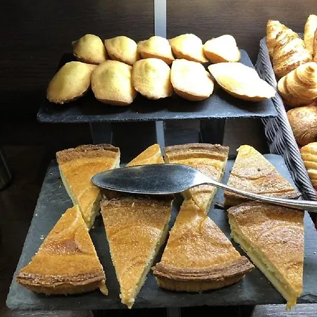 酒店 比亚里茨机场艾玛里斯因特尔酒店 3*