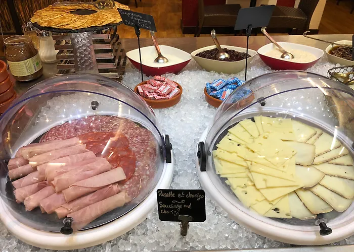 Sure By Western Aeroport 3* Μπιαρίτζ