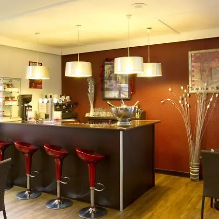 Hotel Sure By Western Aeroport 3*