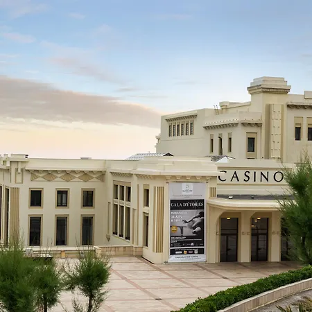 Sure By Western Aeroport 3* بياريتز