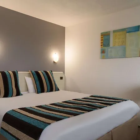Sure By Western Aeroport Hotel 3*