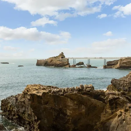 Hotell Sure By Western Aeroport Biarritz