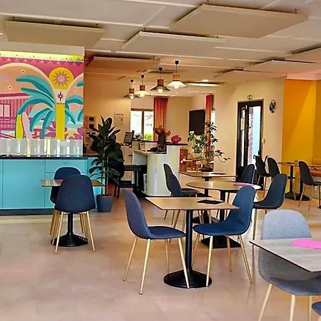 Sure By Western Aeroport Ξενοδοχείο 3*