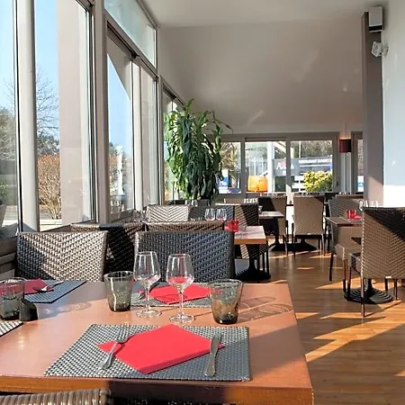 Sure By Western Aeroport Hotel 3*