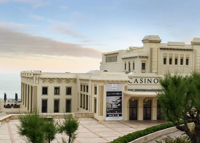 Sure By Western Aeroport 3* بياريتز